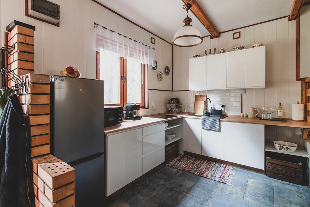 W pełni wyposażona kuchnia z płytą indukcyjną